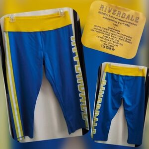 Riverdale Women's Blue and Yellow Capri Leggings Size Lg (Nwots)